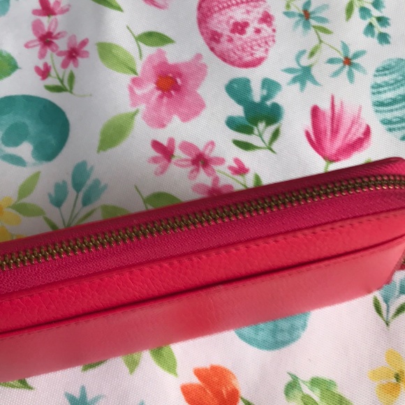 Kate Spade Wallet ♠️ - Picture 3 of 5